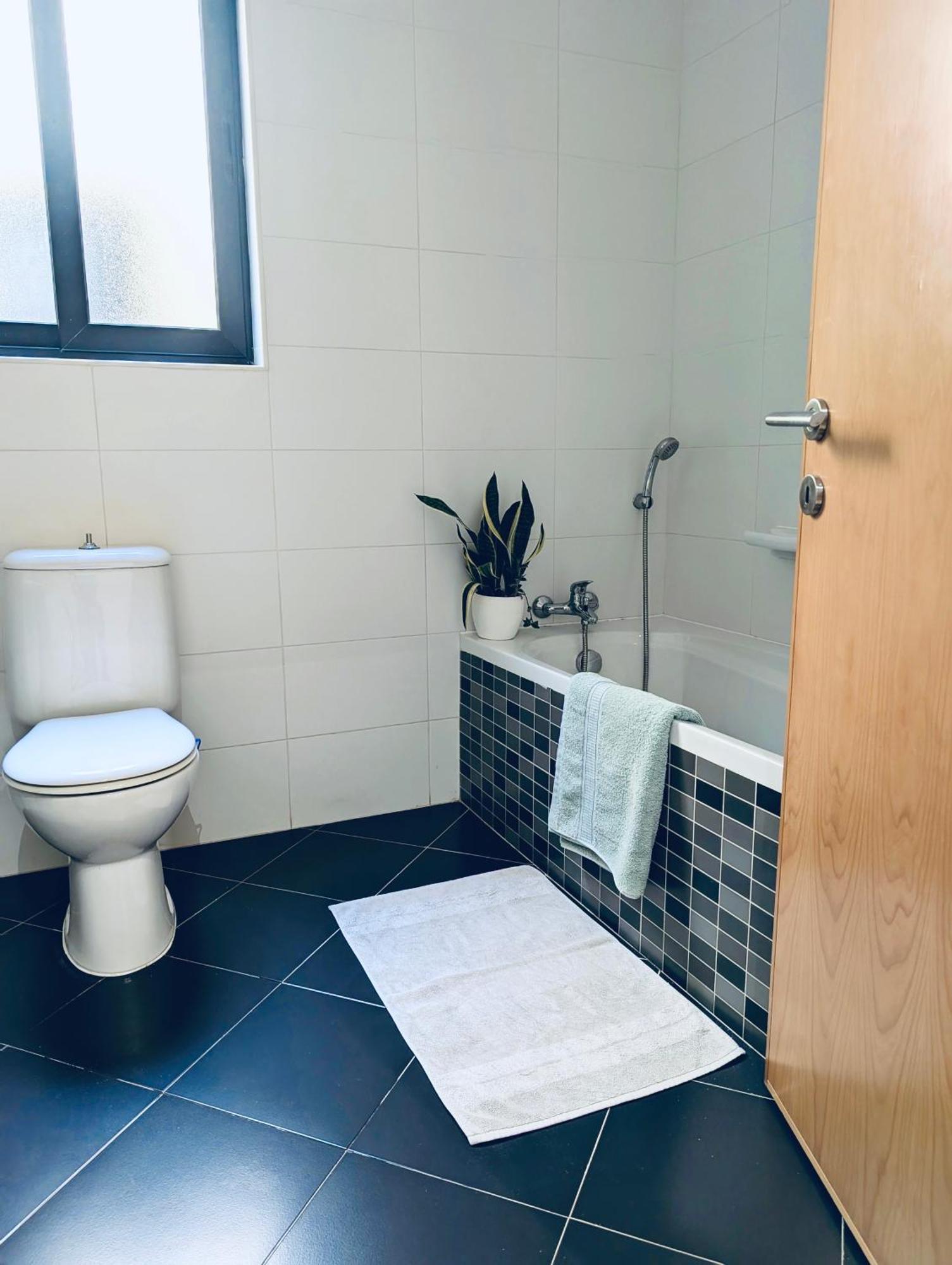 Three Bedroom Apartment Manikata エクステリア 写真